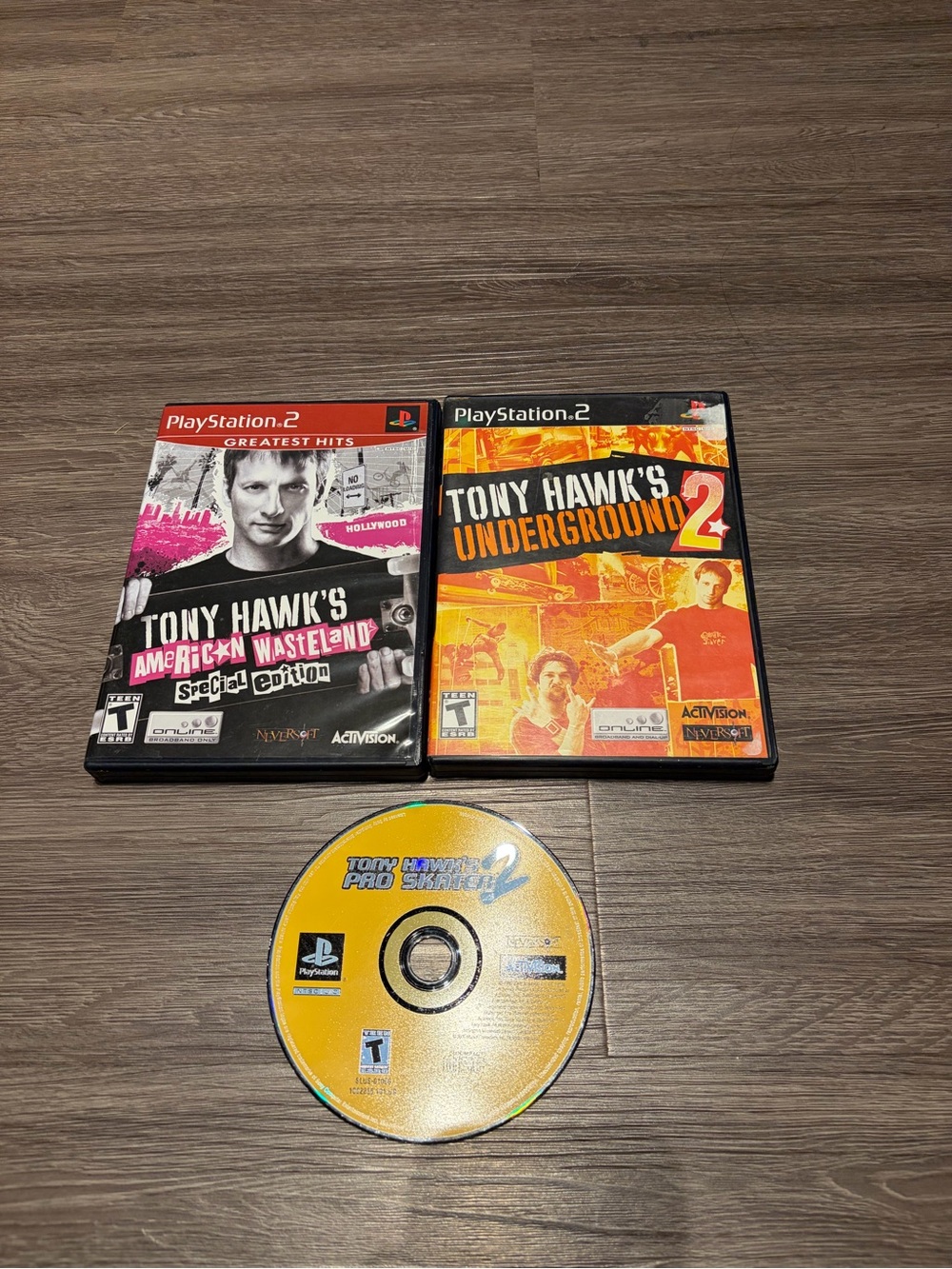 Tony Hawk skateboard game ps2 bundle